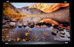 15.6 inch 4K TFT display